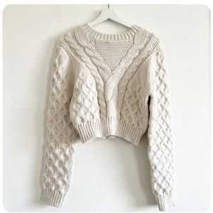 Zara Cream Chunky Cable Knit Sweater Crewneck Size Medium